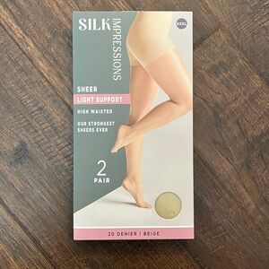 Silk Impressions 20 Denier Sheer Light Support Pantyhose Beige 2-Pack Size 3XL